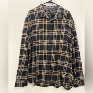 Vans Men's Plaid/Flannel Button-Down Shirt